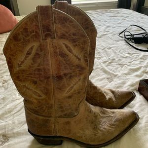 Justin boots